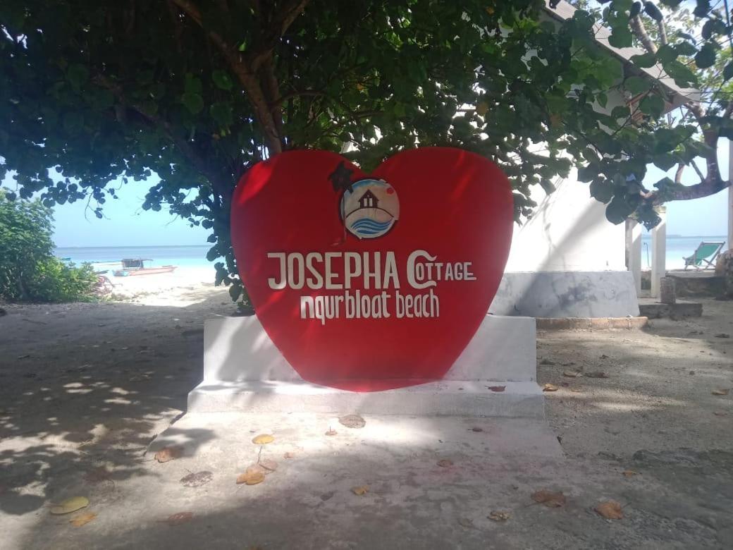 Josepha Cottage Ngurbloat Εξωτερικό φωτογραφία